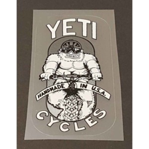 220603_yeti_standing_head_badge